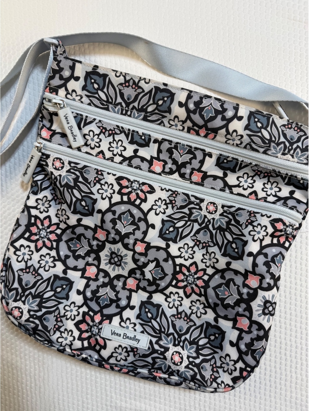 Vera Bradley Nomadic Floral Triple Zip Hipster Crossbody Bag Retired Gray